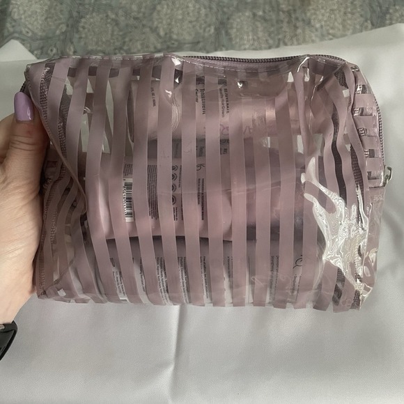 Keranique Deep Hydration Complete Hair Regrowth System 6 Piece Set With Bag - Picture 10 of 10